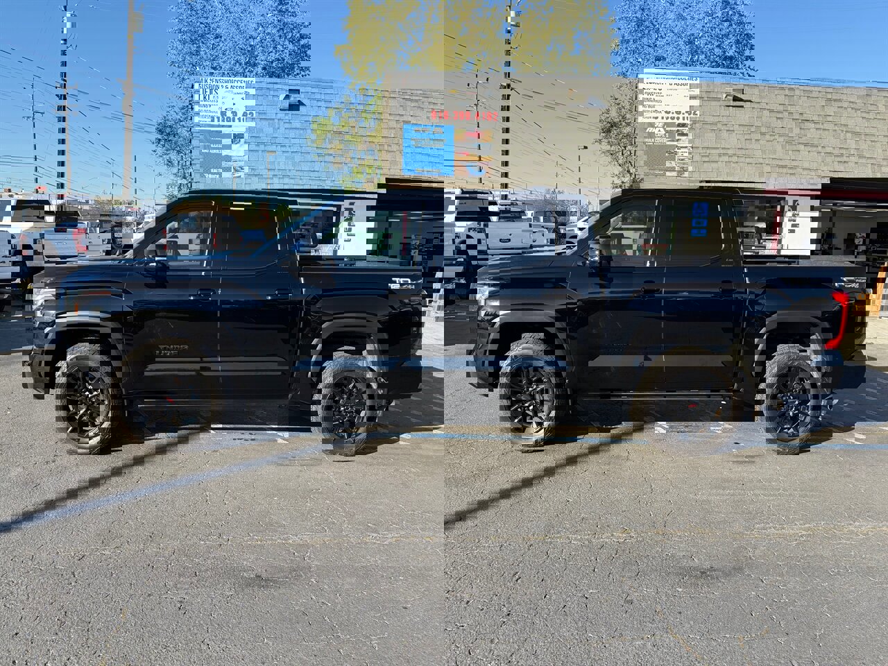 Used 2024 Toyota Tundra Limited w/ TRD Off-Road Package image 8