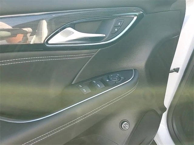 Certified 2022 Buick Envision Preferred image 12