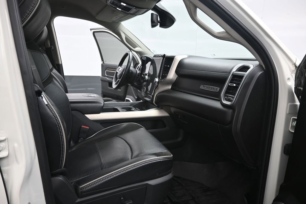 Used 2023 RAM 2500 Laramie AWD/4WD image 26