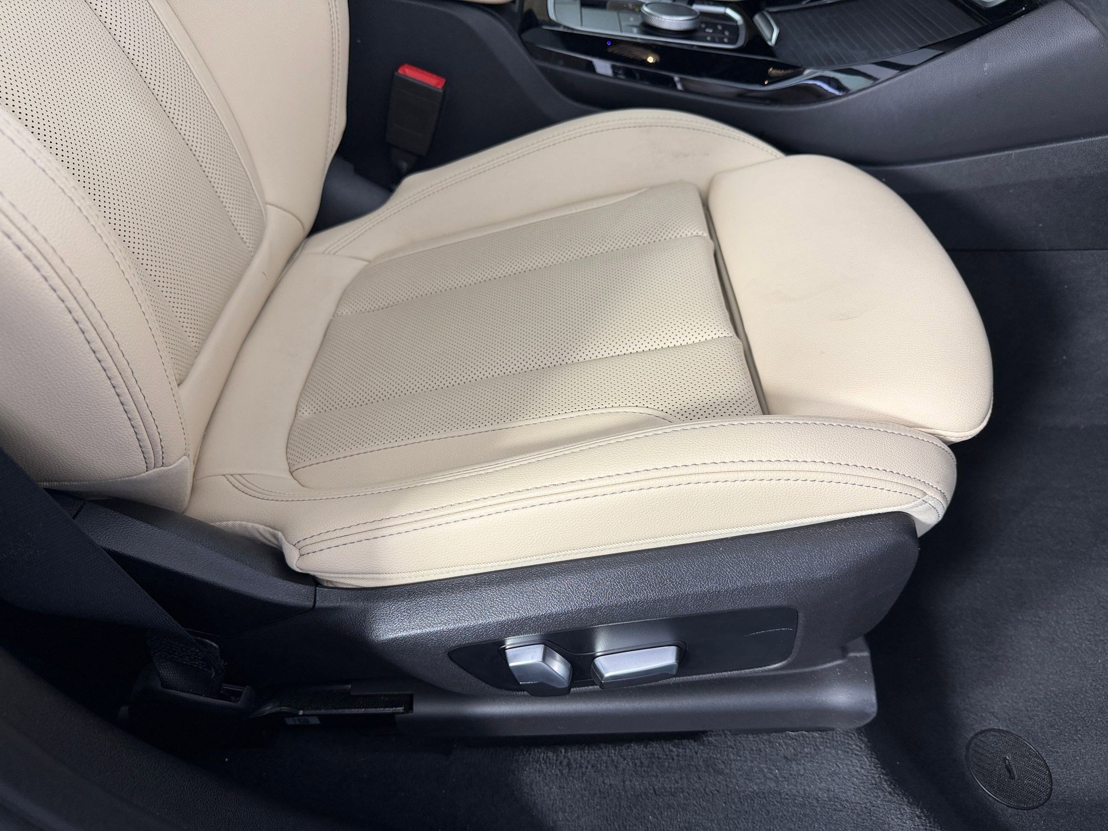 Used 2023 BMW X3 sDrive30i w/ Convenience Package RWD image 35