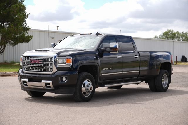 Used 2018 GMC Sierra 3500 Denali w/ Duramax Plus Package AWD/4WD image 7