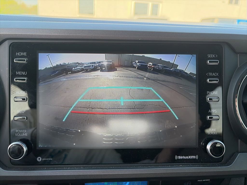 Used 2023 Toyota Tacoma TRD Off-Road image 18