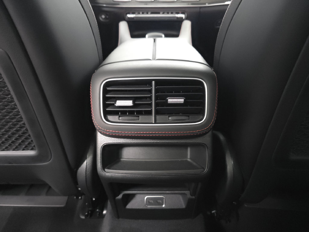 Used 2024 Mercedes-Benz GLE 53 AMG 4MATIC image 29
