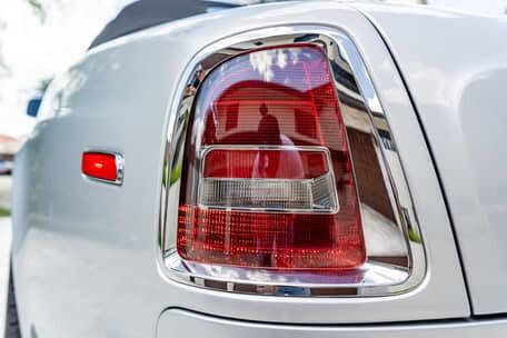 Used 2014 Rolls-Royce Phantom Drophead Coupe image 14