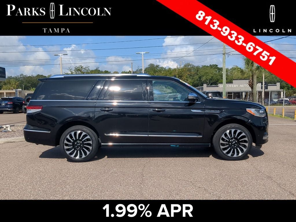 Certified 2024 Lincoln Navigator L Black Label AWD/4WD image 3