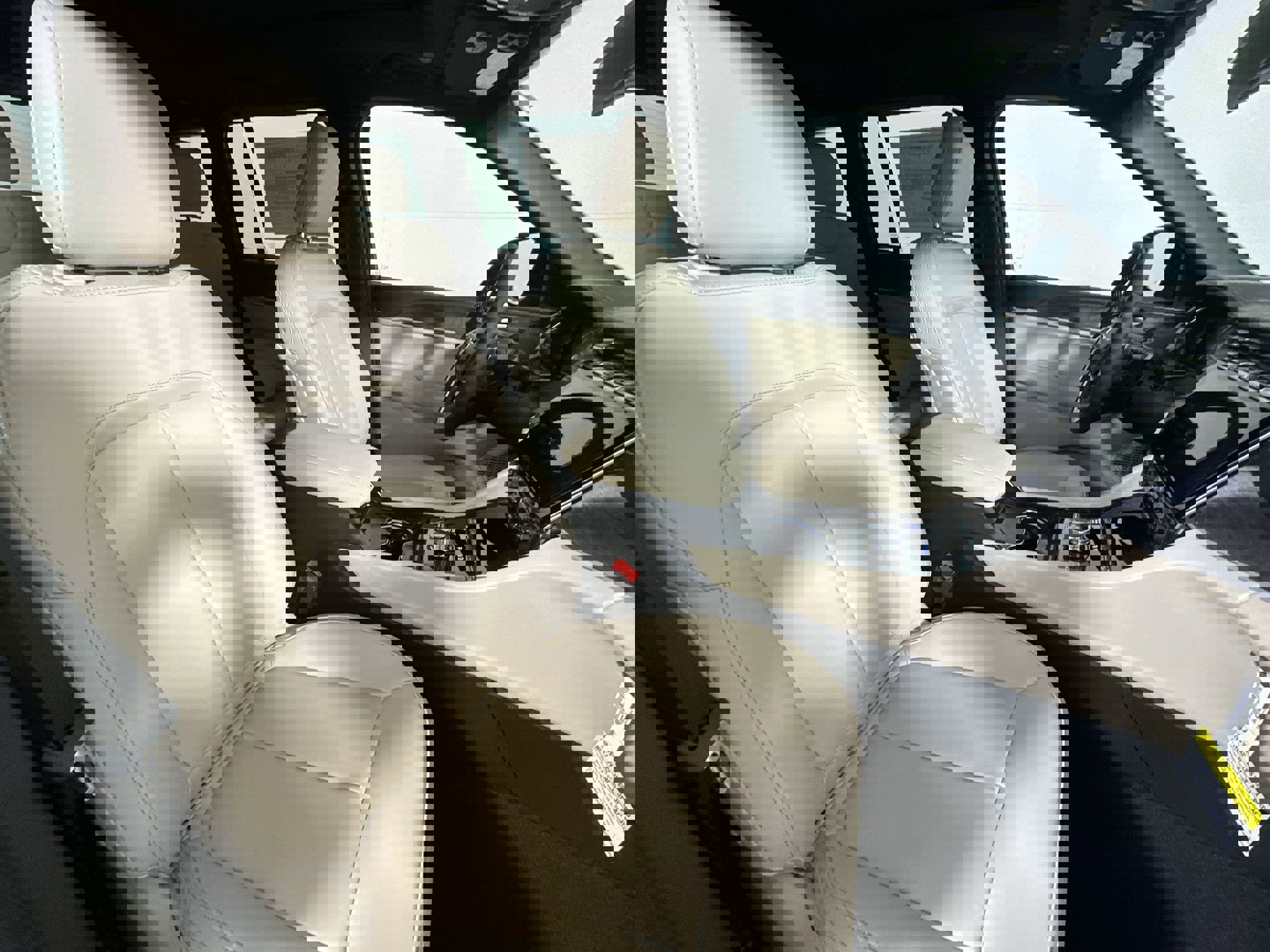 New 2025 Jeep Grand Cherokee Limited w/ Black Appearance Package image 25