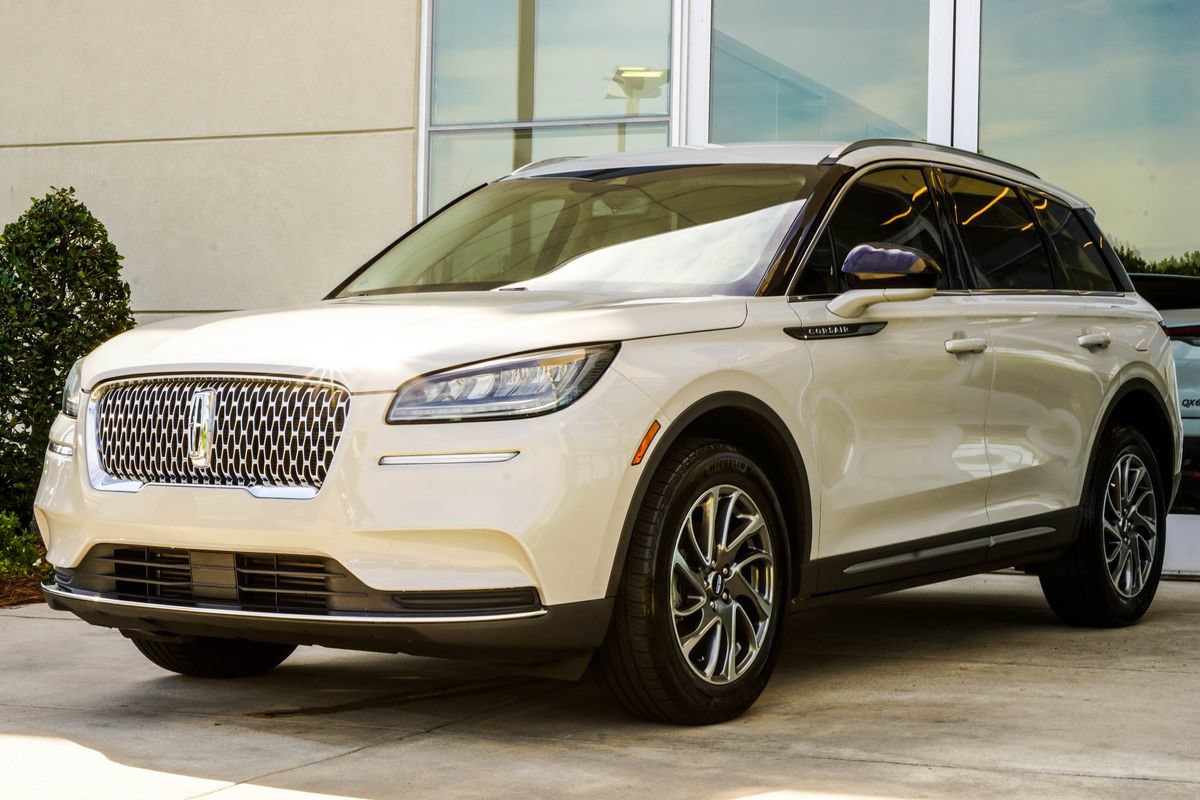 Used 2022 Lincoln Corsair FWD image 8