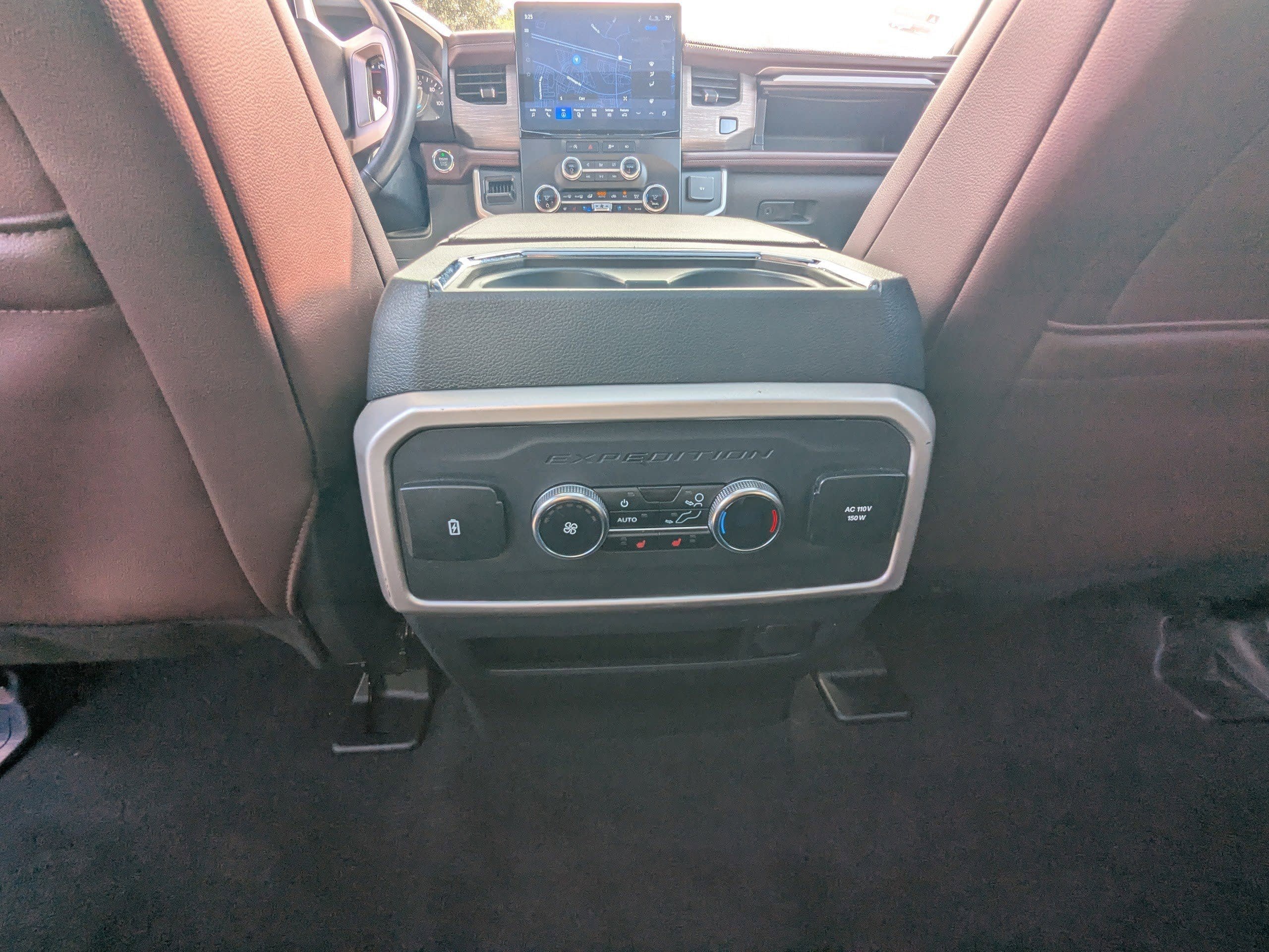 Used 2024 Ford Expedition Limited RWD image 14