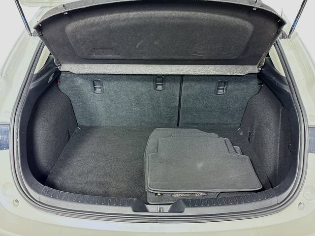 Used 2018 MAZDA MAZDA3 Touring FWD image 26