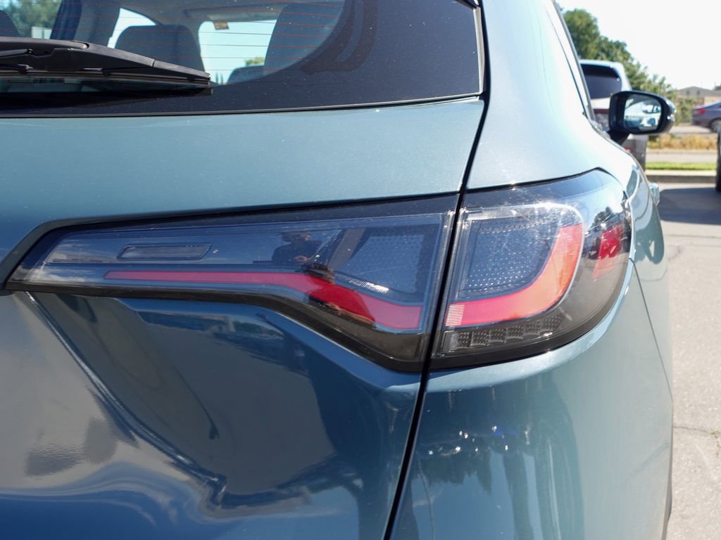 Used 2023 Honda HR-V LX image 6