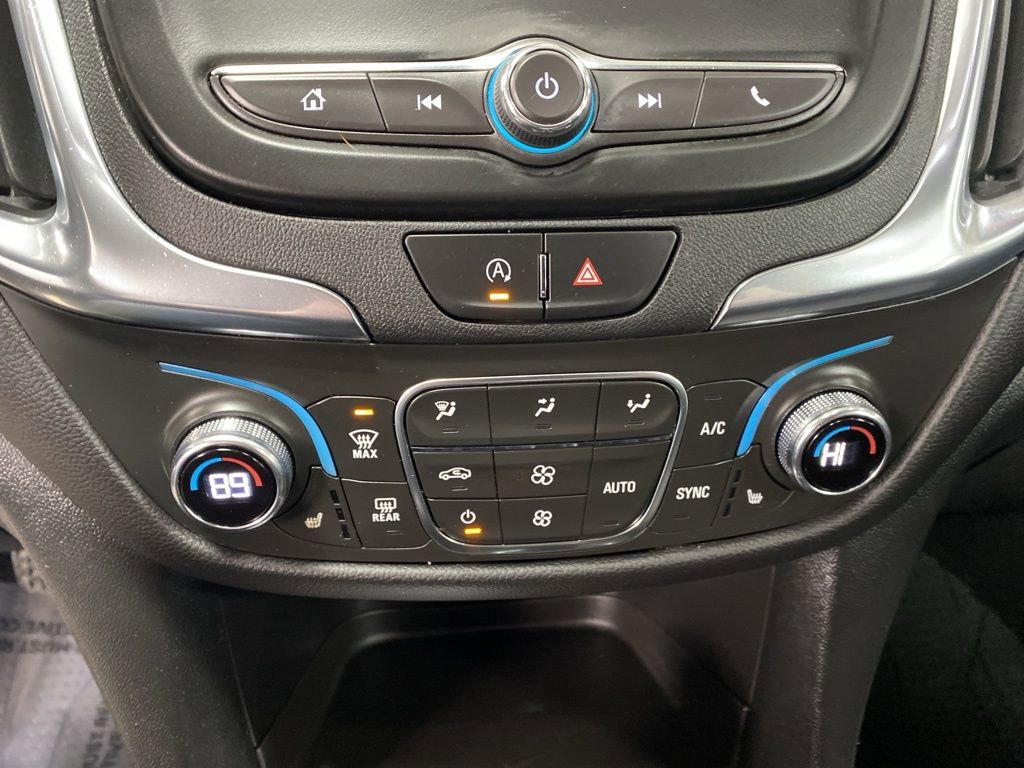 Used 2023 Chevrolet Equinox LT image 41