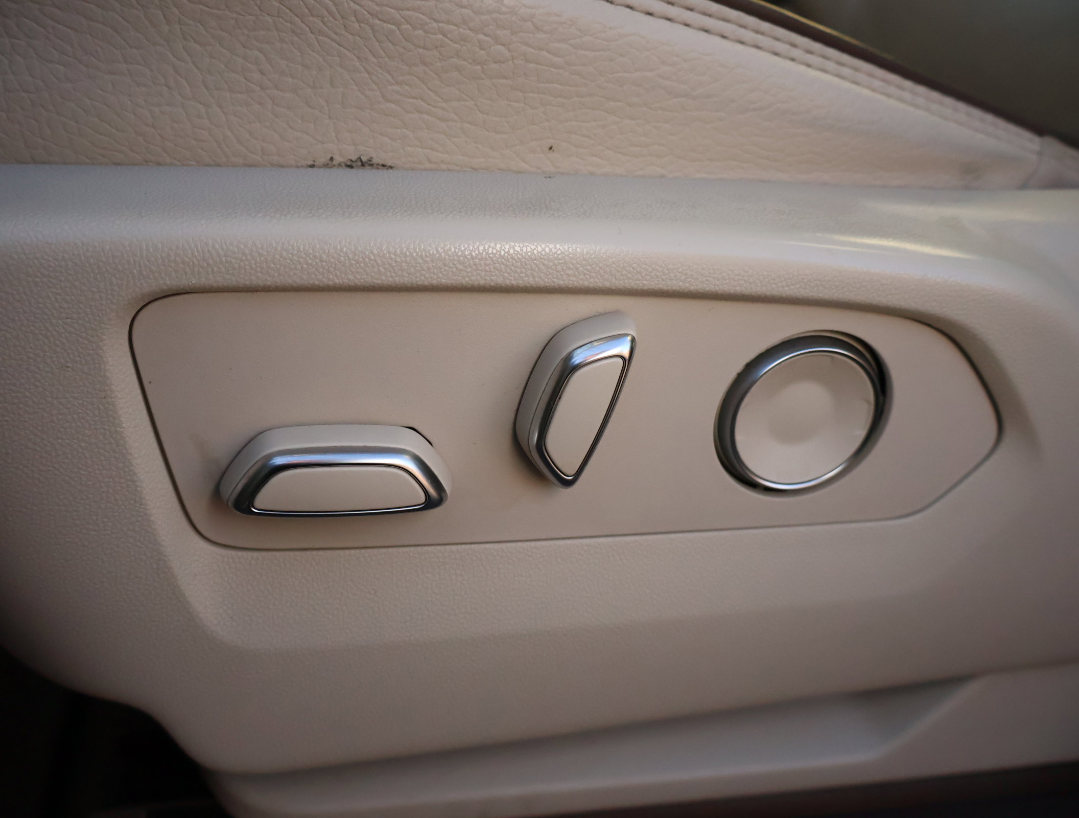 Used 2021 GMC Yukon Denali image 10