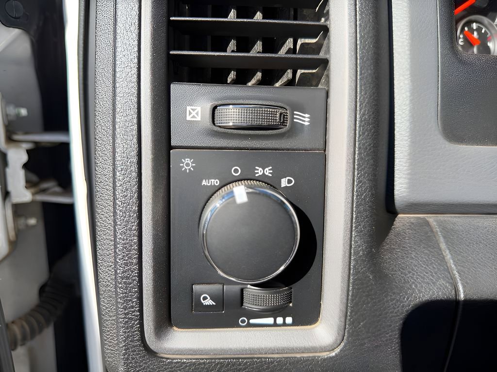 Used 2018 RAM 2500 Tradesman w/ Popular Equipment Group image 22