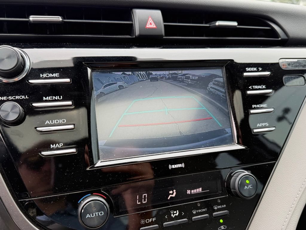 Used 2020 Toyota Camry SE FWD image 20