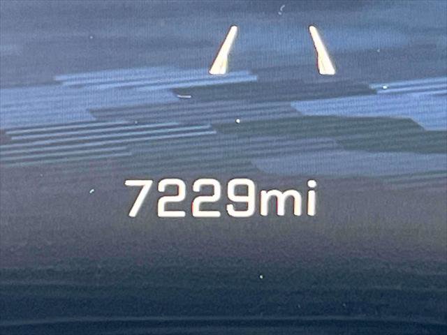 Used 2026 Chevrolet Traverse LT image 25