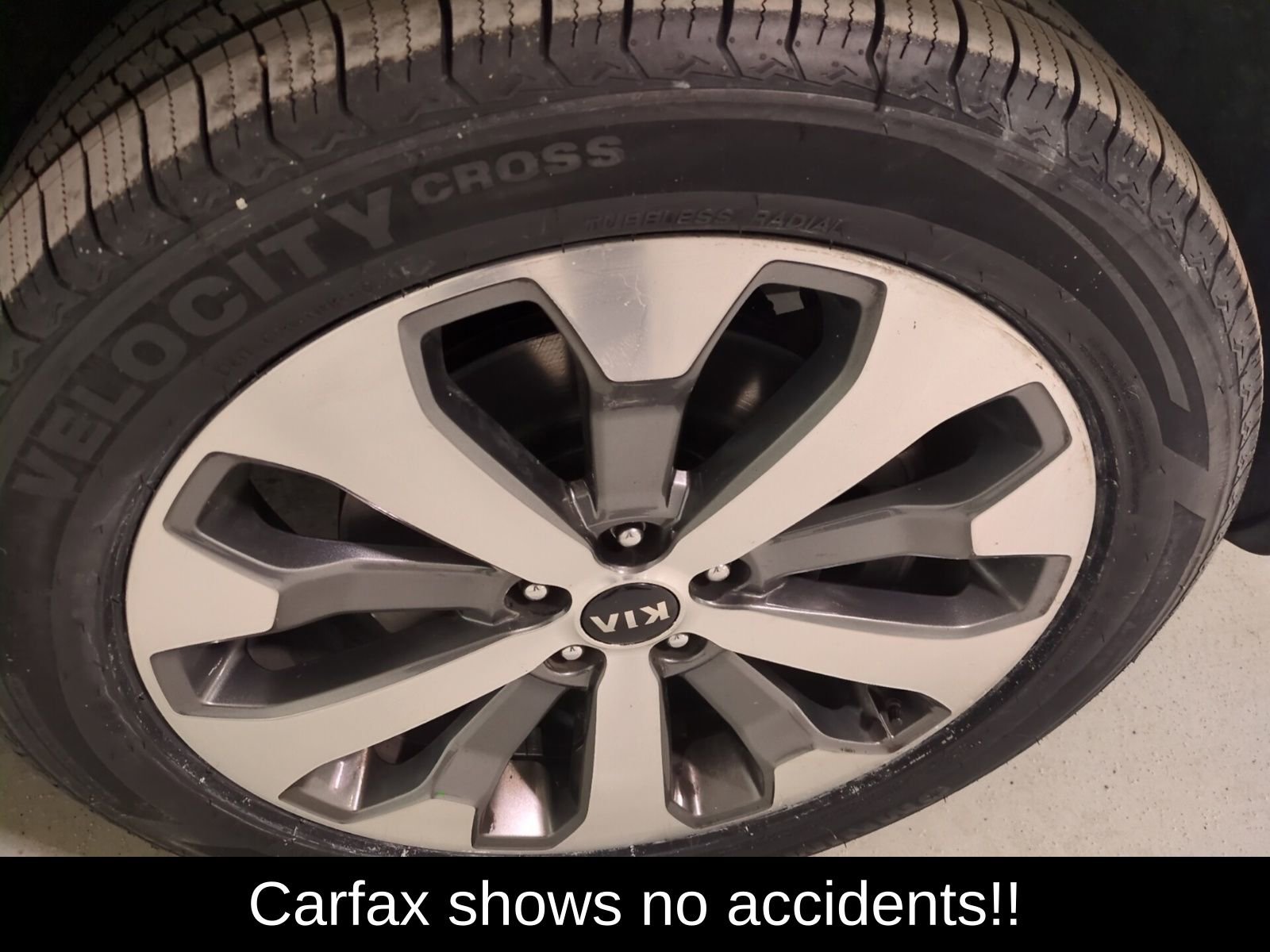 Used 2020 Kia Telluride S image 2