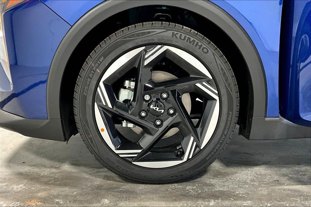 Used 2025 Kia K4 EX image 21