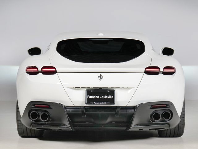 Used 2022 Ferrari Roma RWD image 10
