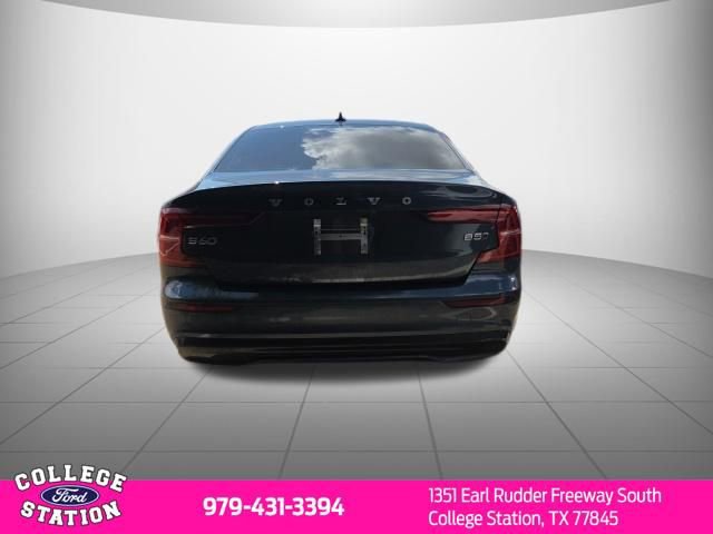 Used 2024 Volvo S60 B5 Core AWD/4WD image 5