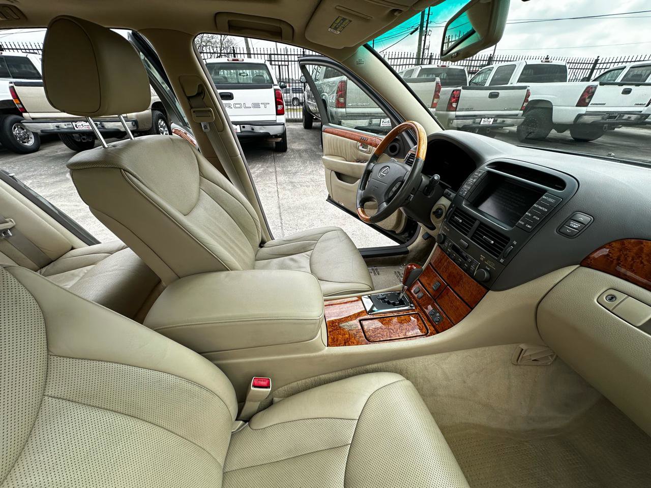 Used 2005 Lexus LS 430 image 57