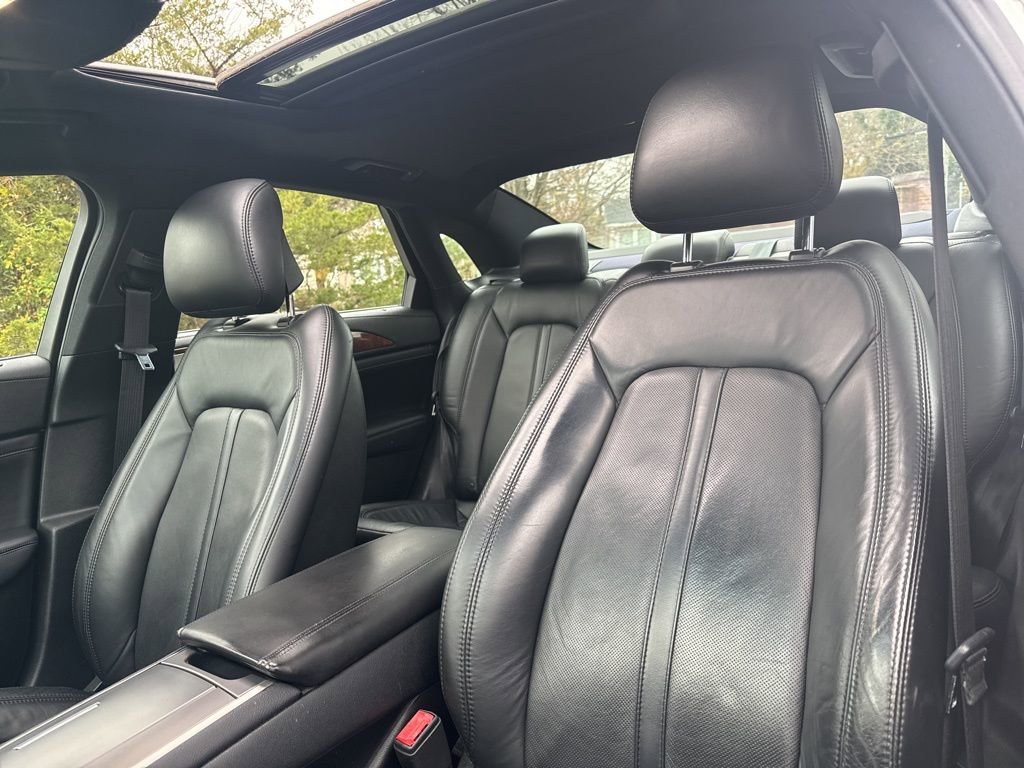 Used 2017 Lincoln MKZ Reserve w/ Climate Package image 13