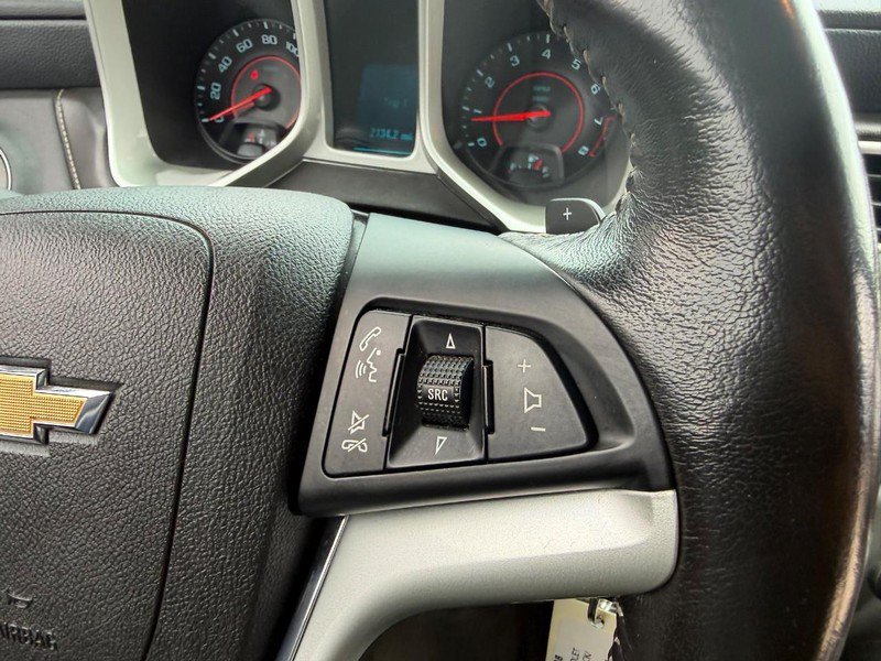 Used 2015 Chevrolet Camaro LT RWD image 11