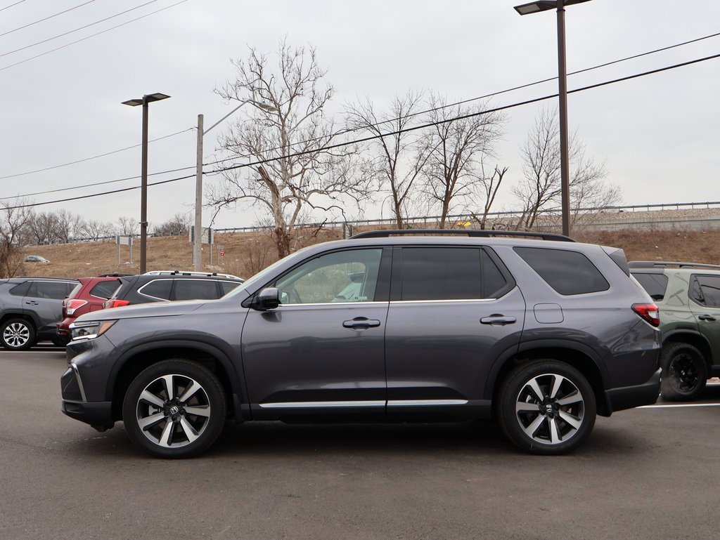 Certified 2025 Honda Pilot Elite image 4