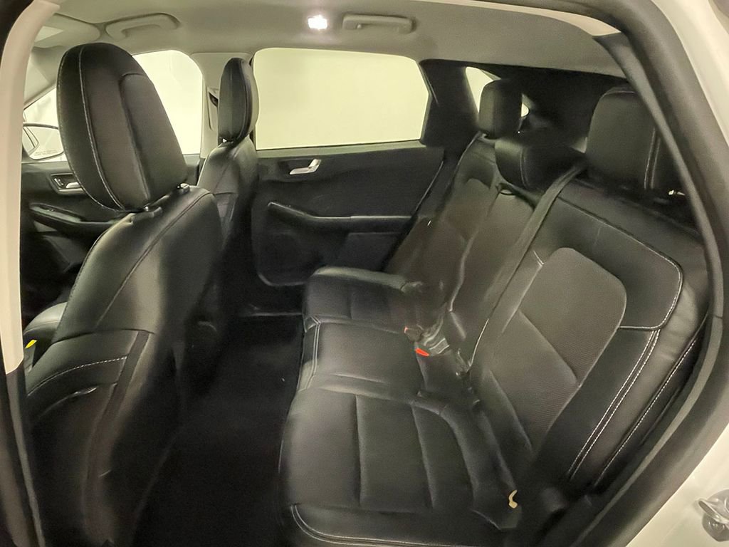 Used 2022 Ford Escape SEL w/ Technology Package image 22