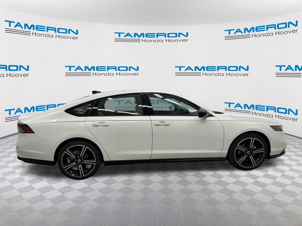 Used 2026 Honda Accord SE image 6