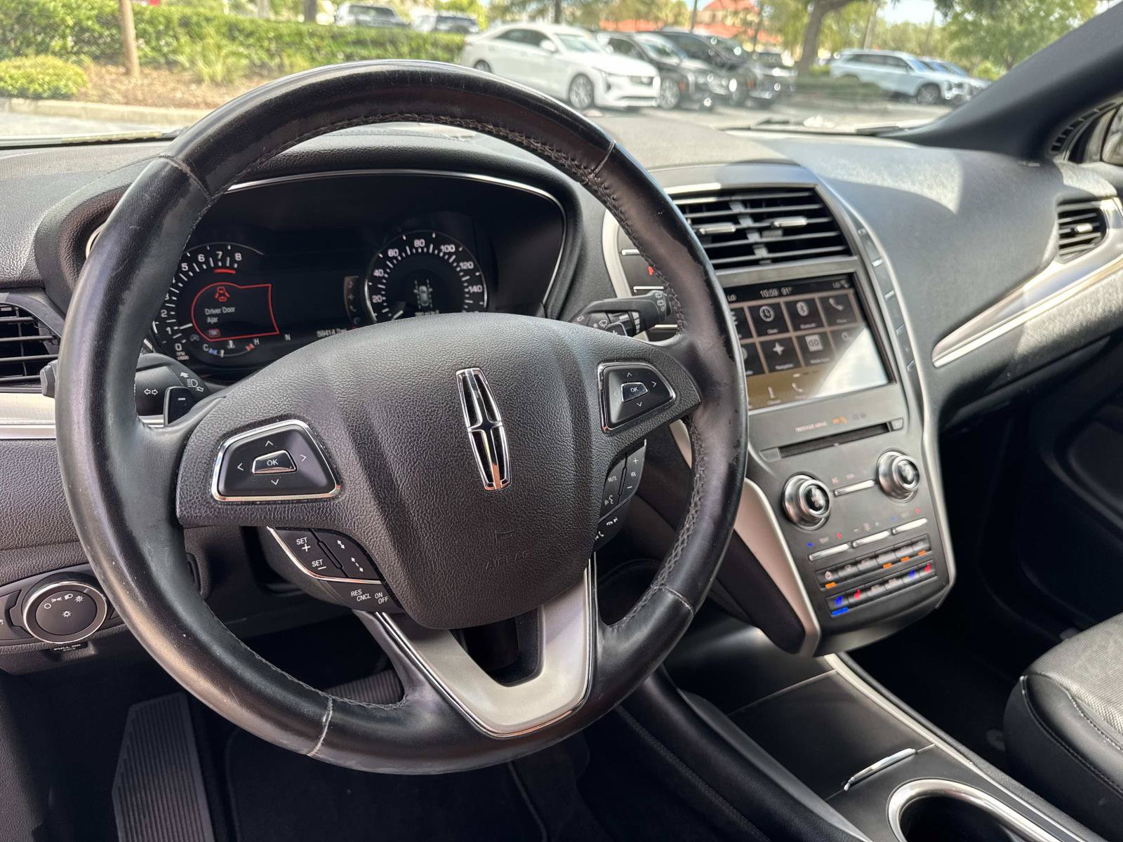 Used 2019 Lincoln MKC Reserve w/ MKC Technology Package FWD image 15