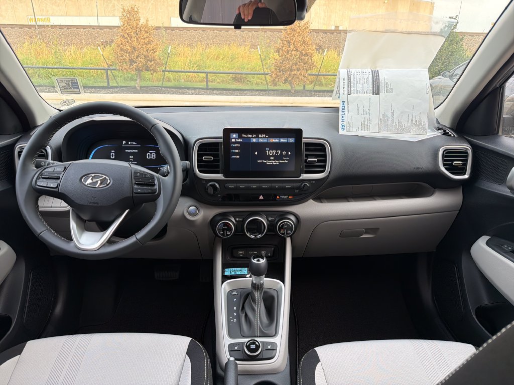New 2026 Hyundai Venue SEL FWD image 20