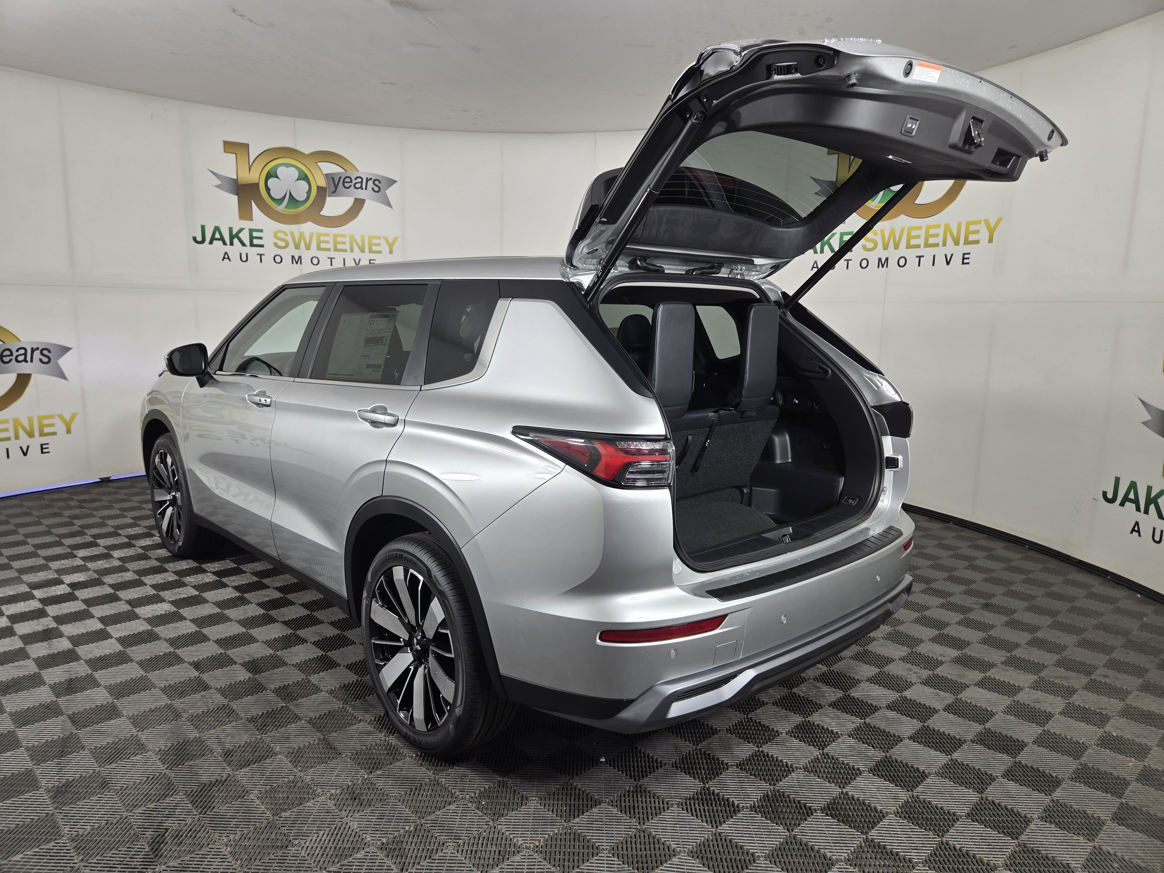 New 2026 Mitsubishi Outlander SE AWD/4WD image 32