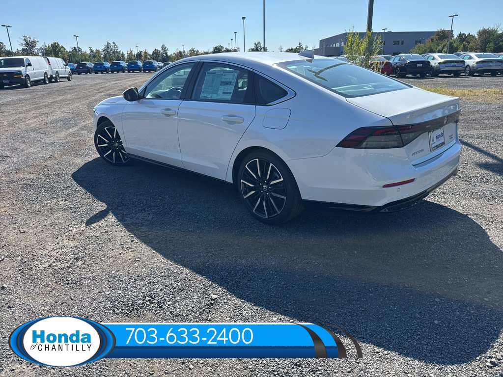 New 2026 Honda Accord Hybrid Touring image 5