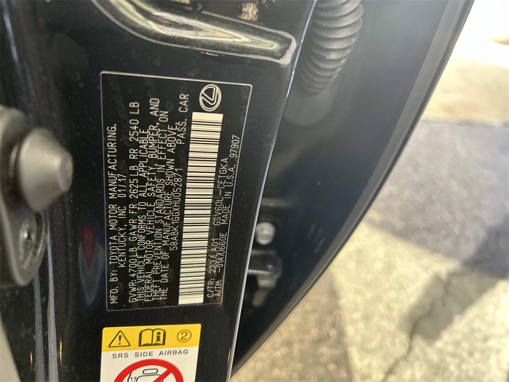 Used 2017 Lexus ES 350 w/ Navigation System Package image 32