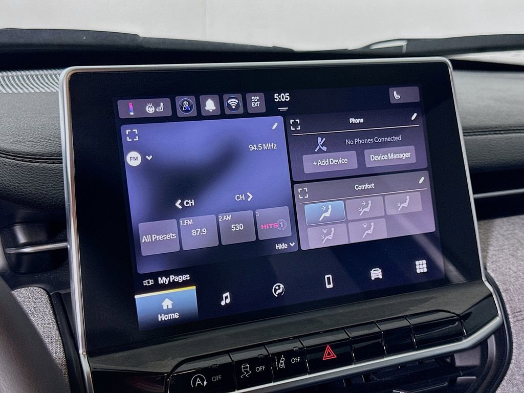 Used 2024 Jeep Compass Latitude image 25