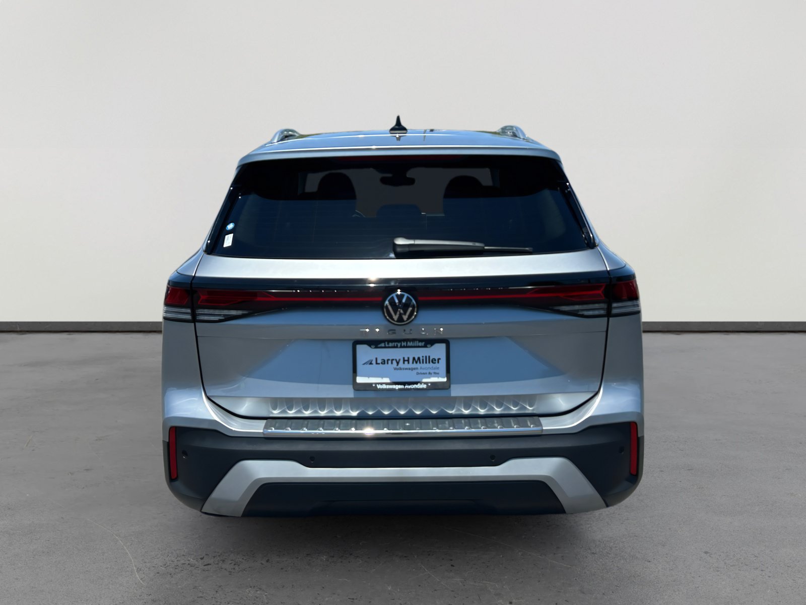 Certified 2026 Volkswagen Tiguan S FWD image 4