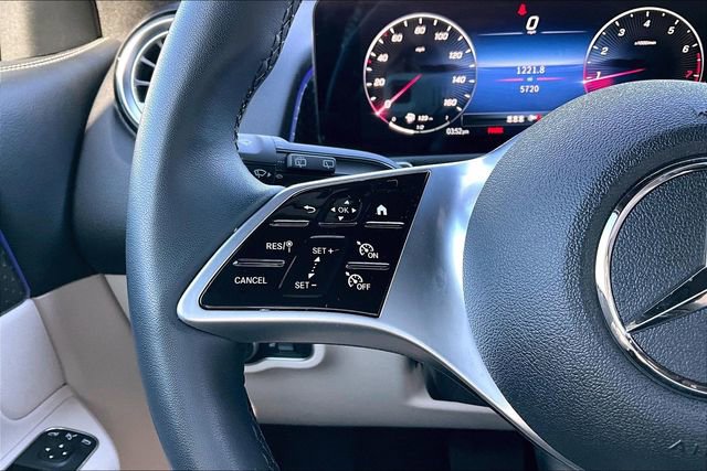 Certified 2025 Mercedes-Benz GLB 250 4MATIC image 14