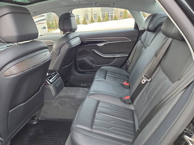 Used 2021 Audi A8 L 4.0T w/ Executive Plus Package image 29