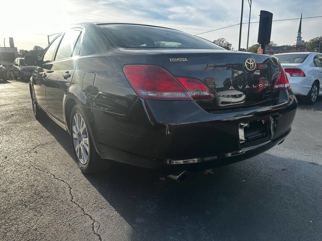Used 2008 Toyota Avalon XLS image 5