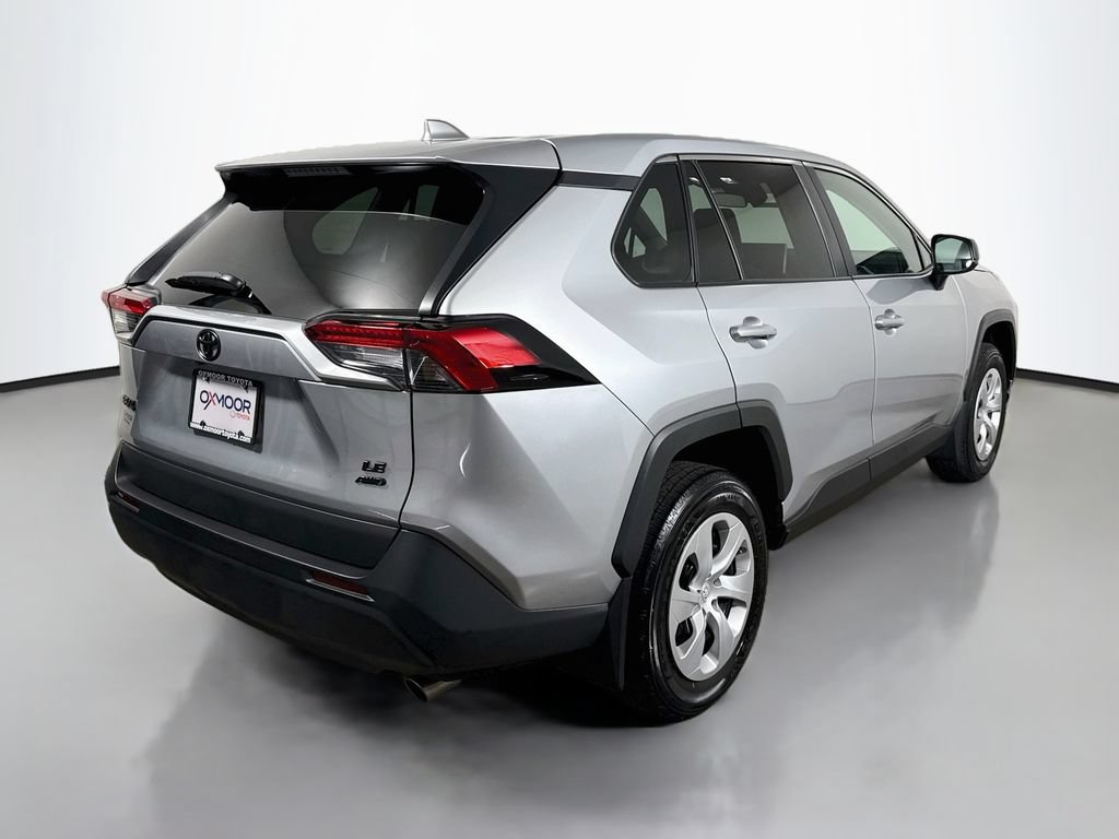 Certified 2024 Toyota RAV4 LE AWD/4WD image 7