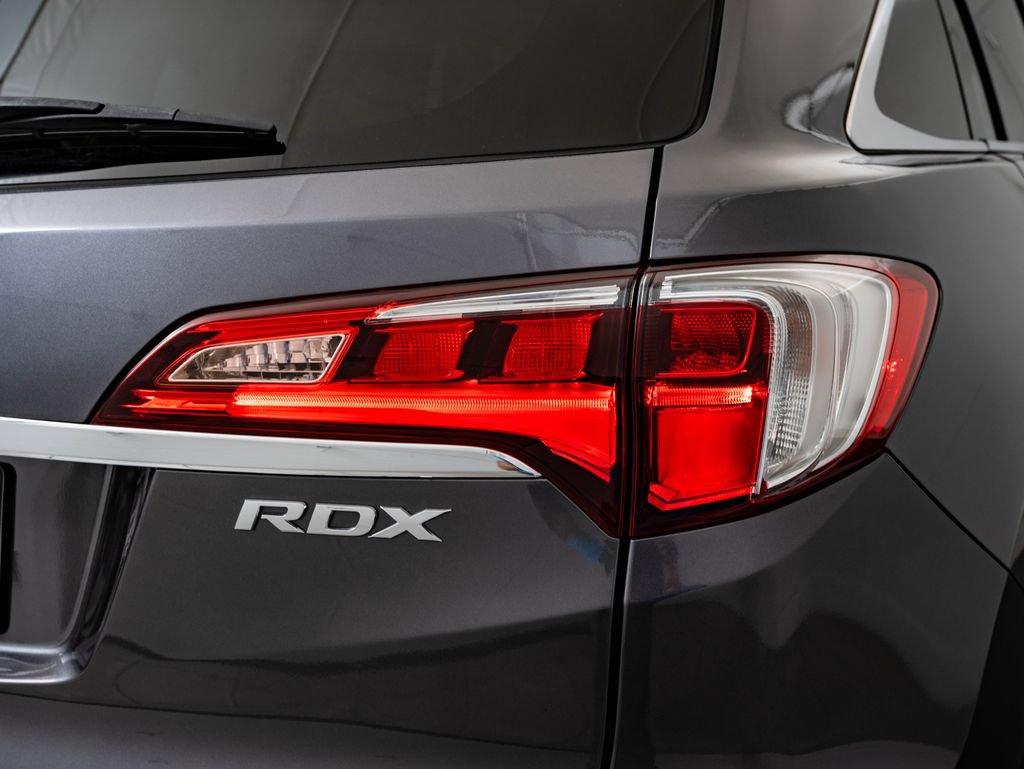 Used 2017 Acura RDX w/ Technology Package FWD image 9
