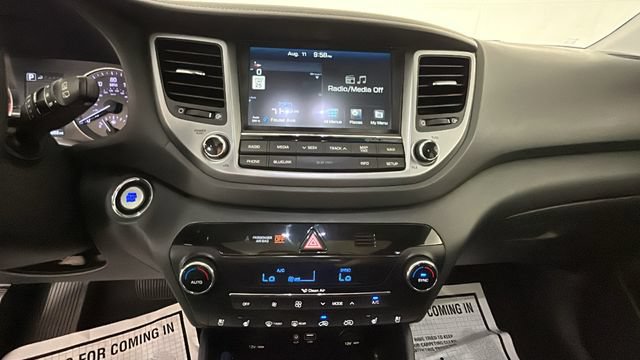 Used 2016 Hyundai Tucson Limited w/ Option Group 03 AWD/4WD image 24