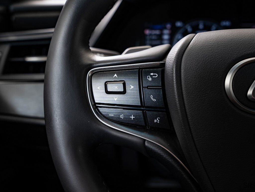 Certified 2023 Lexus ES 350 w/ Premium Package FWD image 26