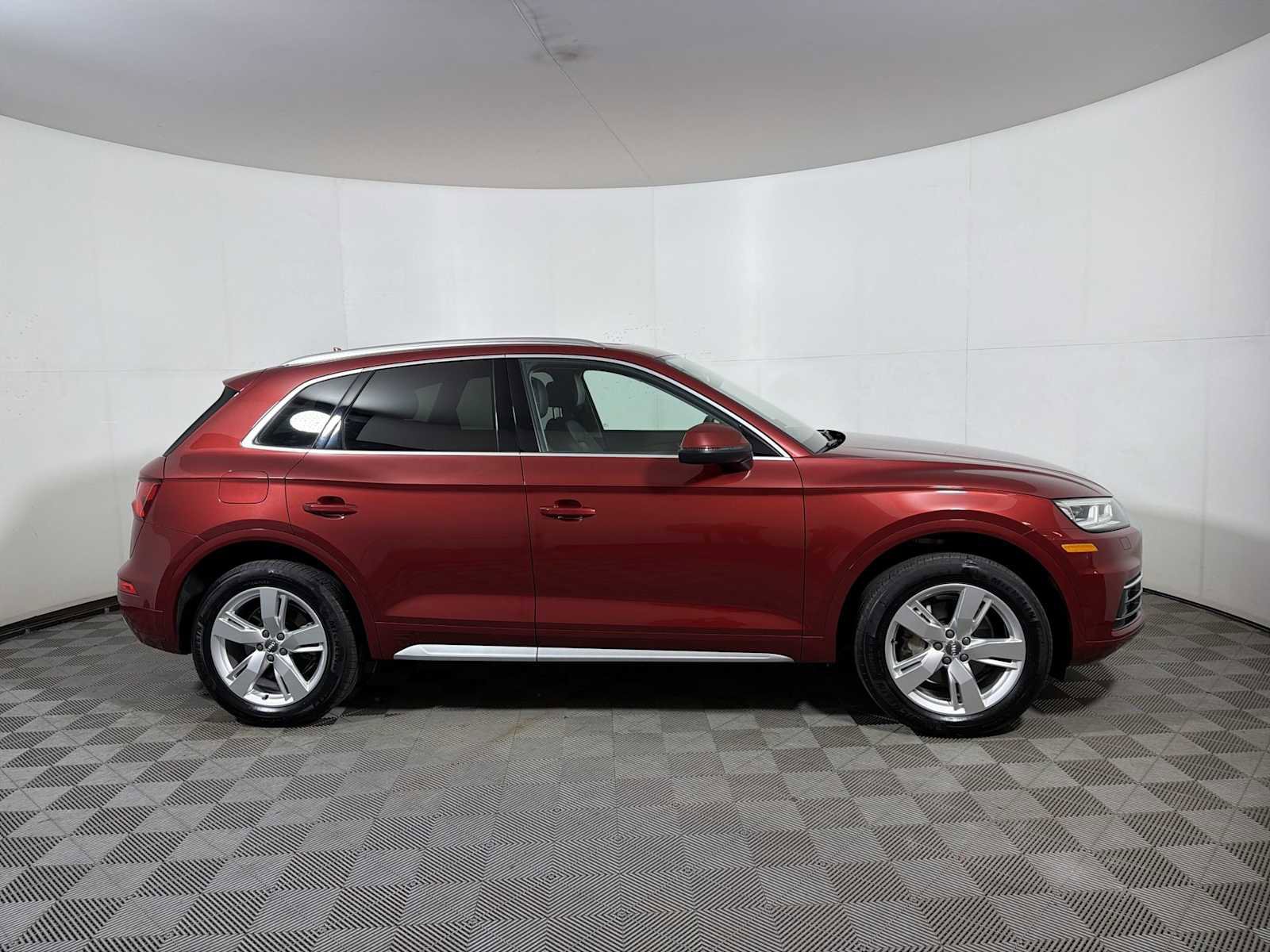 Used 2018 Audi Q5 2.0T Premium Plus image 7