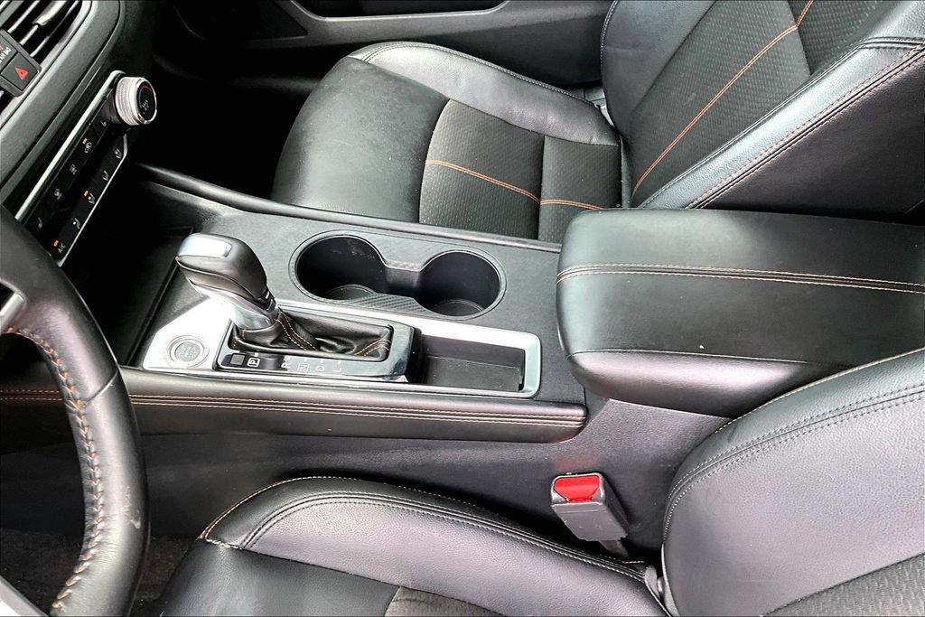Used 2020 Nissan Altima 2.5 SR w/ Premium Package FWD image 16
