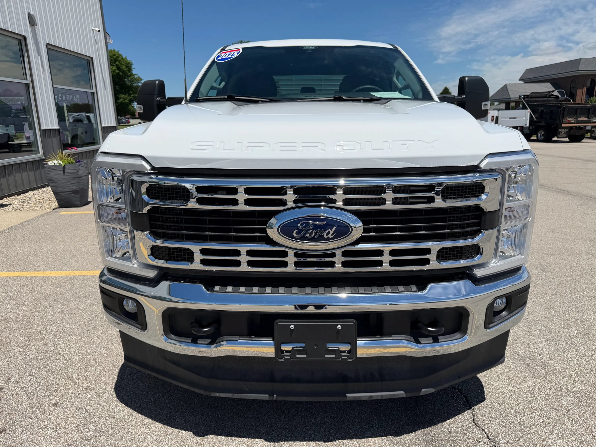 Used 2025 Ford F350 XLT AWD/4WD image 14