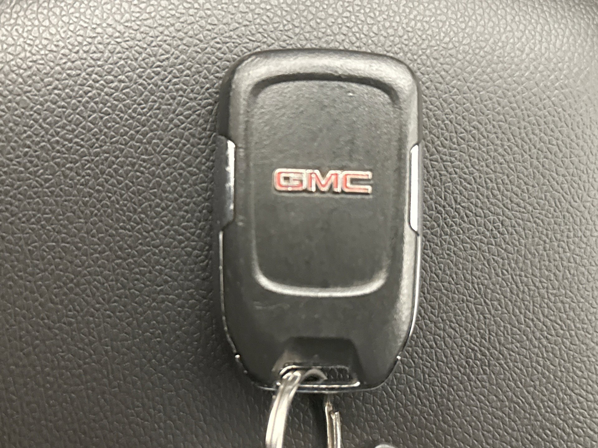 Used 2023 GMC Acadia SLE w/ Driver Convenience Package AWD/4WD image 23