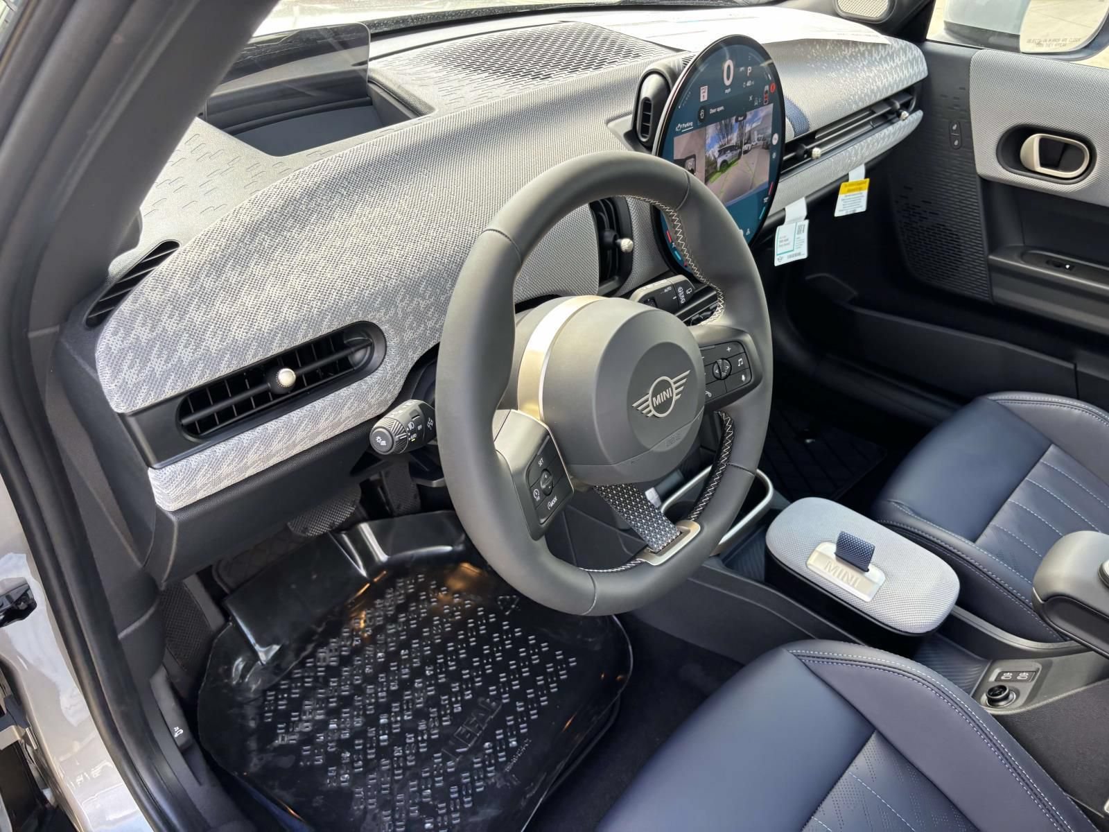 New 2026 MINI Cooper 2-Door Hardtop FWD image 14