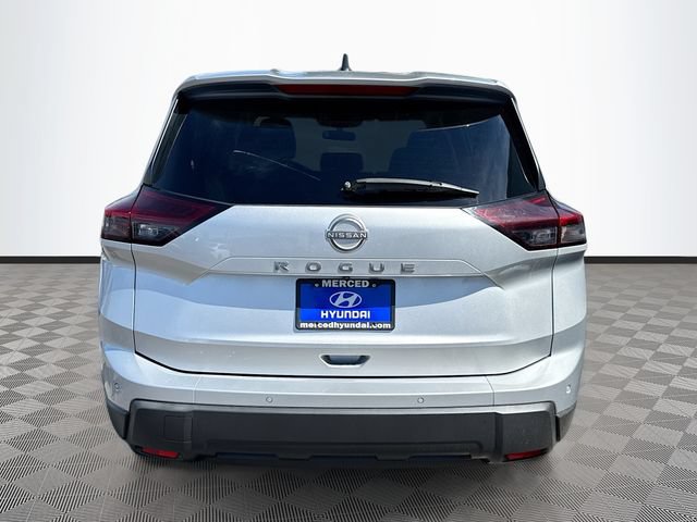 Used 2024 Nissan Rogue S FWD image 6