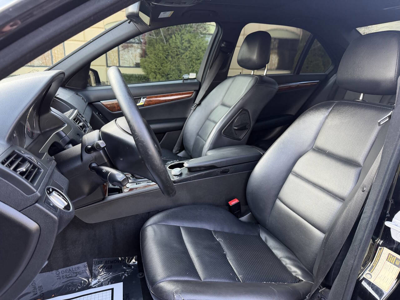 Used 2011 Mercedes-Benz C 300 4MATIC Sedan image 10